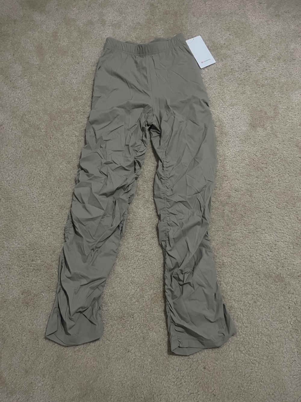 lululemon athletica Women’s Lightweight Joggers - Tan